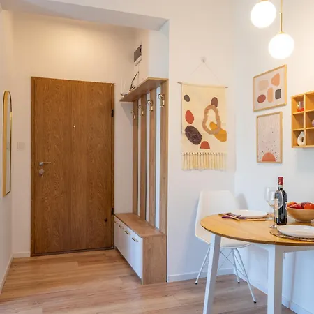 Old Town Bijou * 索菲亞